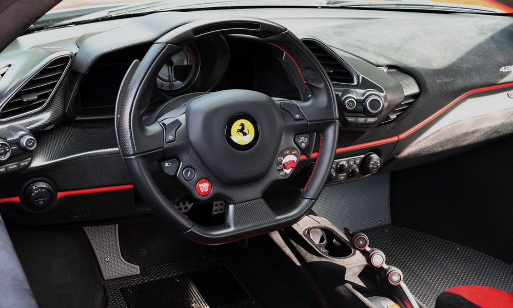 TEST DRIVE: Ferrari 488 Pista – Sportscar365