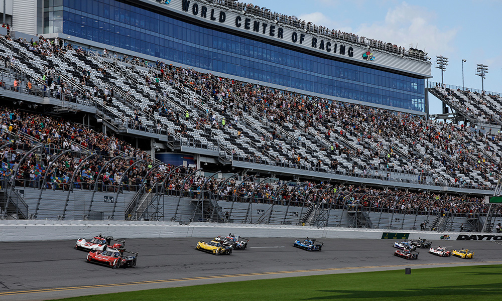 Watch Extended Highlights of Rolex 24 Sportscar365