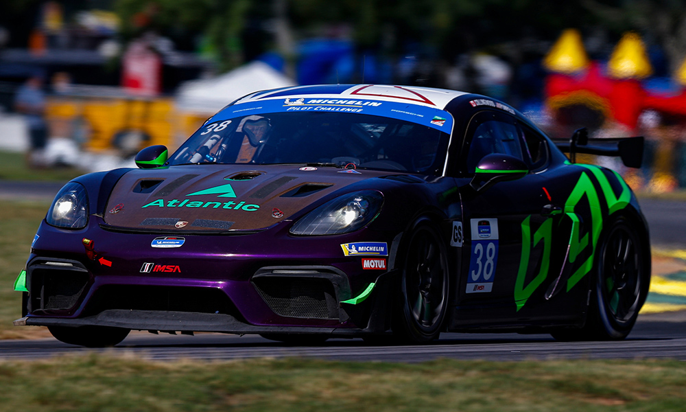 Pumpelly Holds Off Hindman For VIR Win – Sportscar365