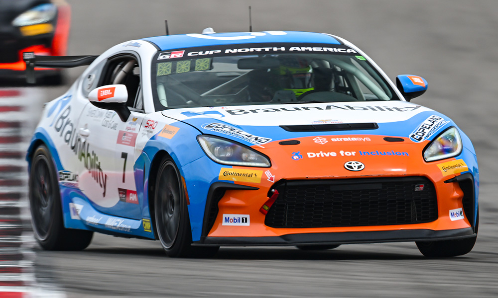 Bell Claims Pole for COTA Race 2