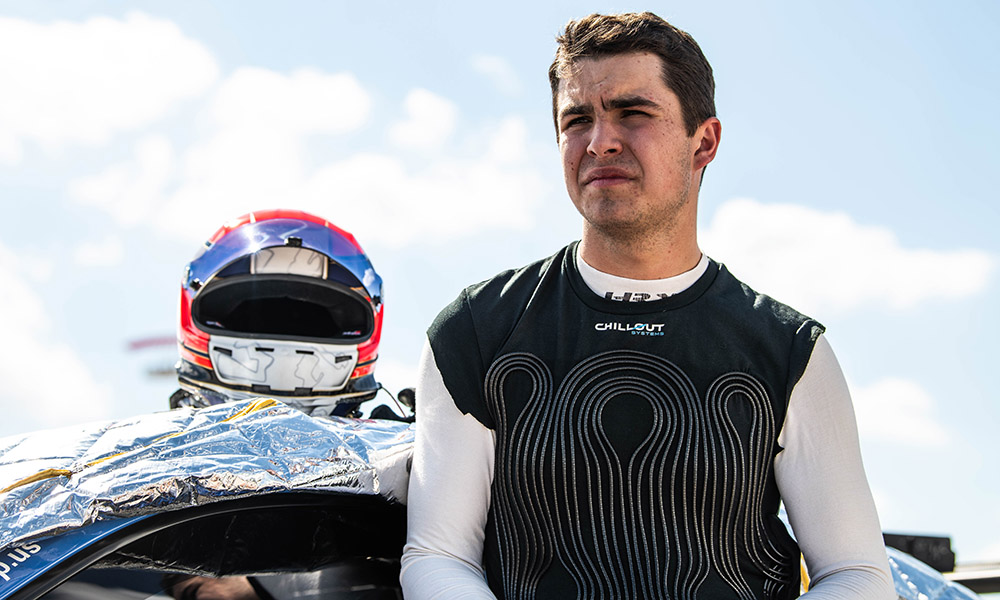 Maxson to Continue With Topp for Second Season